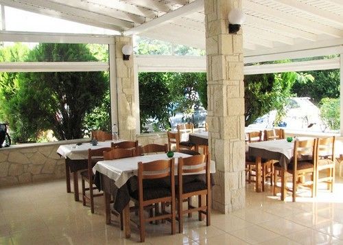 Coralli Holidays Loutra  Exterior foto